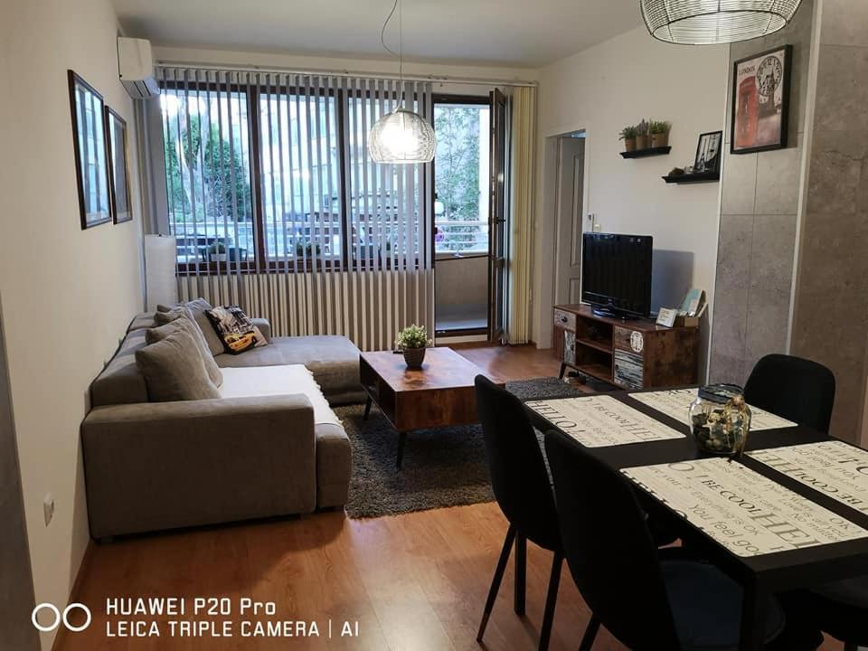 Sea Garden Apartment Idm Varna Extérieur photo
